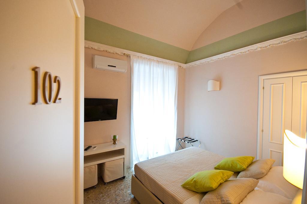 Suite Barocca Noto Zimmer foto